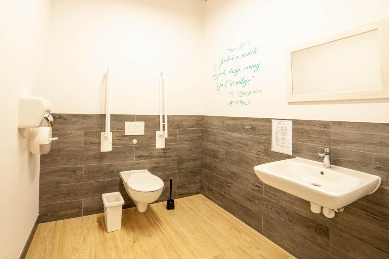 Hostel Montessori 그단스크 외부 사진